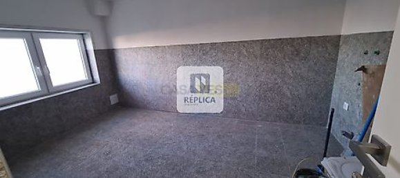 4 bedrooms House in Vila Nova de Gaia, Portugal No. 17796 8