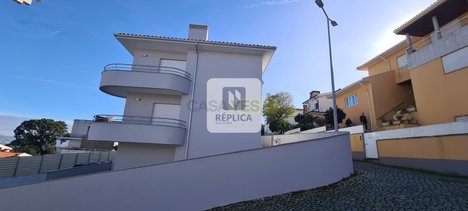 4 bedrooms House in Vila Nova de Gaia, Portugal No. 17796