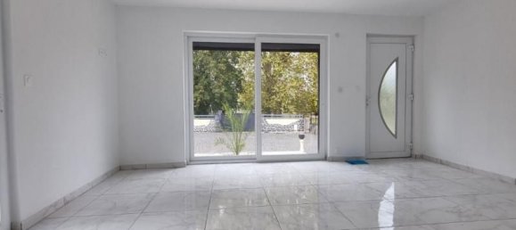 3 Schlafzimmer Haus in Jouet-sur-l'Aubois, France, Nr. 88477 2