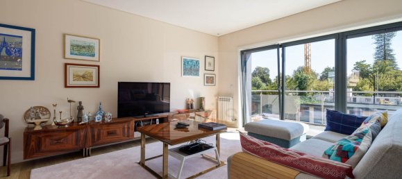 4 bedrooms Villa in Porto, Portugal No. 122546 2