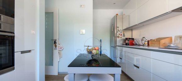 4 bedrooms Villa in Porto, Portugal No. 122546 6