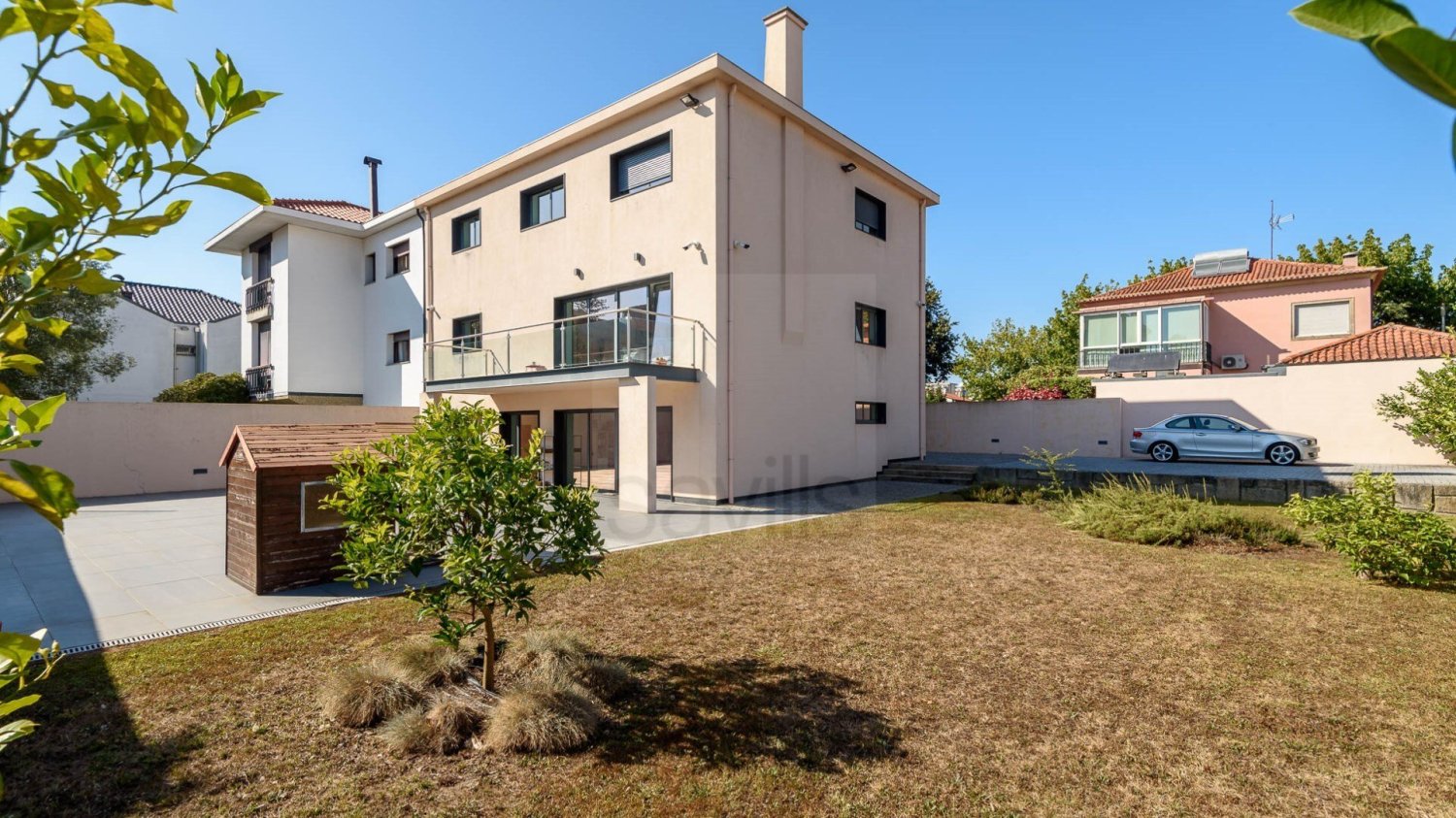 4 bedrooms Villa in Porto, Portugal No. 122546