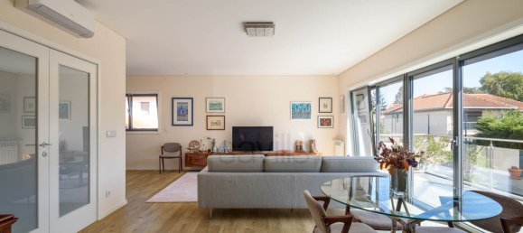 4 bedrooms Villa in Porto, Portugal No. 122546 12