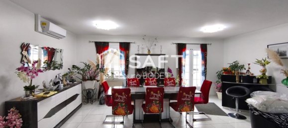 3 bedrooms House in Candes-Saint-Martin, France No. 158290 3