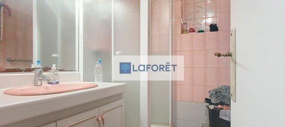 2 bedrooms Apartment in Sartrouville, France No. 297181 3