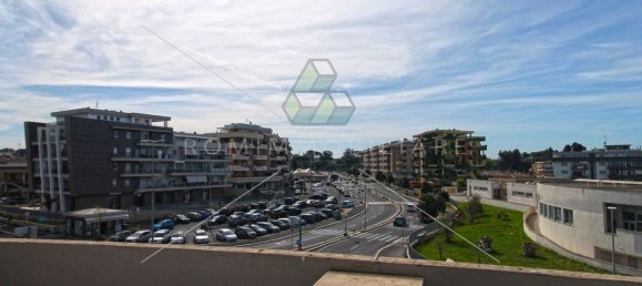 3 rooms Apartment in Rome, Italy No. 84845 17