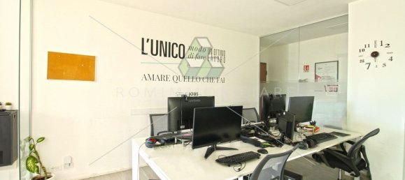 3 rooms Apartment in Rome, Italy No. 84845 8