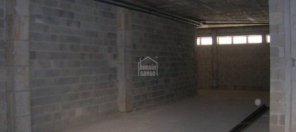 Imóvel comercial em Mahon, Spain 211 m² N.º 2056 3