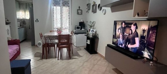 Apartamento de 2 habitaciónes en Turin, Italy No. 106864 3