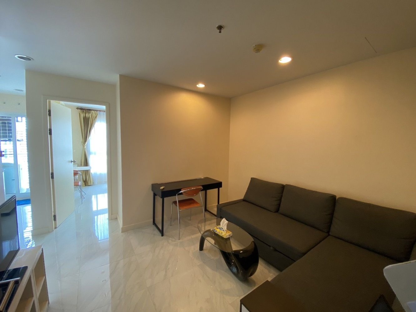 36m² Condo in Khlong Toei, Thailand No. 75652