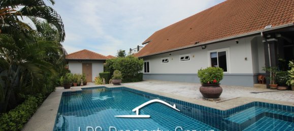 4 bedrooms Cafe / restaurant in Hua Hin, Thailand No. 6640 2