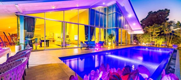 7 chambres Villa à Hua Hin, Thailand No. 71078 3