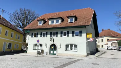 Bâtiment à Offenhausen, Austria 282m² No. 151895