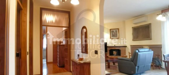 3 bedrooms Apartment in Verucchio, Italy No. 19738 4