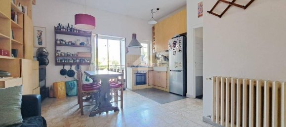 2 bedrooms Apartment in Rome, Italy No. 52630 2