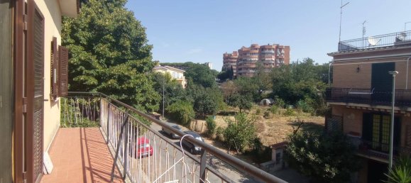 2 bedrooms Apartment in Rome, Italy No. 52630 11