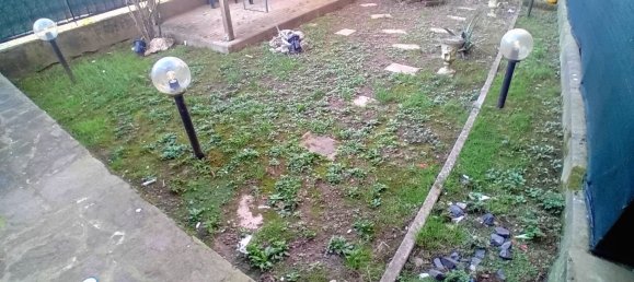 4 rooms Apartment in Campi Bisenzio, Italy No. 44967 22