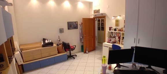 4 rooms Apartment in Campi Bisenzio, Italy No. 44967 11
