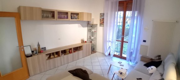 4 rooms Apartment in Campi Bisenzio, Italy No. 44967 4