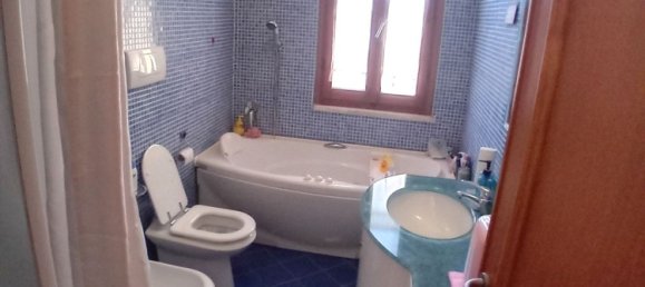 4 rooms Apartment in Campi Bisenzio, Italy No. 44967 15
