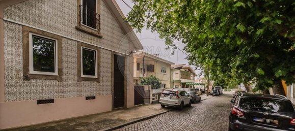 5 bedrooms House in Vila Nova de Gaia, Portugal No. 25486 2