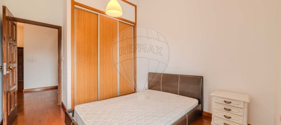 5 bedrooms House in Vila Nova de Gaia, Portugal No. 25486 16