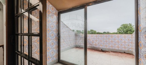 5 bedrooms House in Vila Nova de Gaia, Portugal No. 25486 21