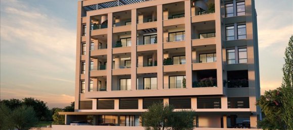 2 bedrooms Apartment in Limassol, Cyprus No. 2175 6