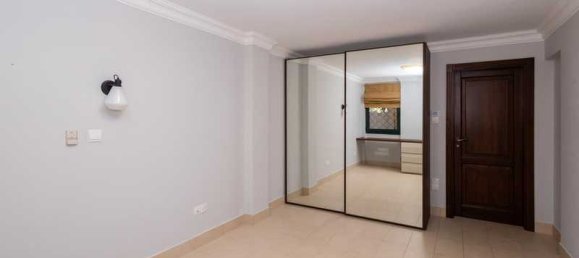 Casa T5 em Mouttagiaka, Cyprus N.º 15252 6