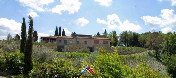 Дом с 12 спальнями в Монтайоне, Италия № 171131 25