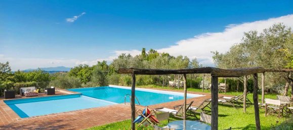 Дом с 12 спальнями в Монтайоне, Италия № 171131 3