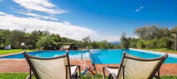 Дом с 12 спальнями в Монтайоне, Италия № 171131 8