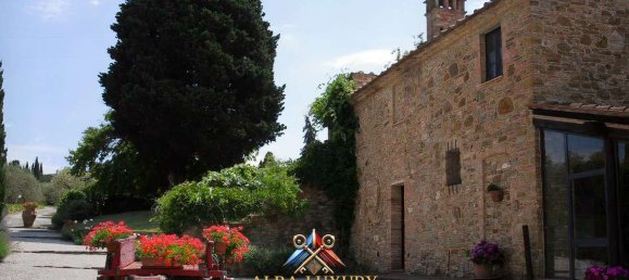 Дом с 12 спальнями в Монтайоне, Италия № 171131 33