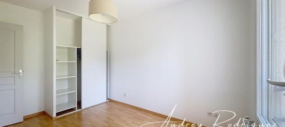 2 chambres Appartement à Tain-l'Hermitage, France No. 308289 5