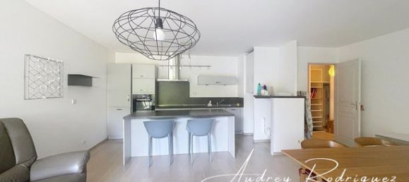 2 chambres Appartement à Tain-l'Hermitage, France No. 308289 3