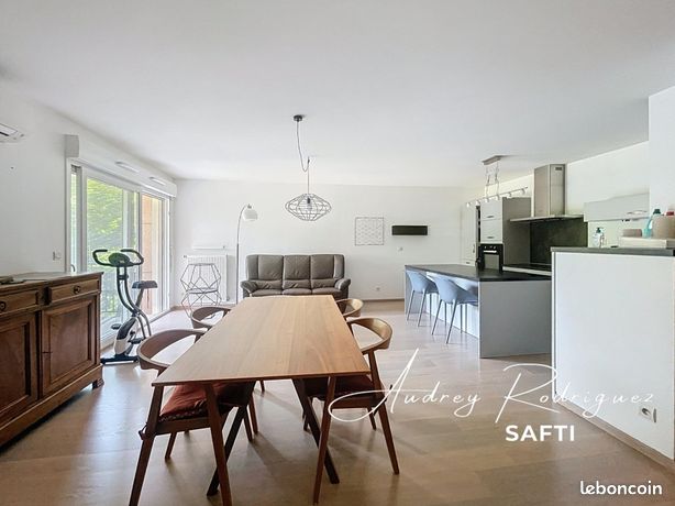 2 chambres Appartement à Tain-l'Hermitage, France No. 308289