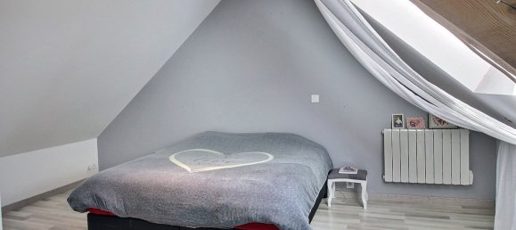 4 bedrooms Villa in Epernon, France No. 76770 12