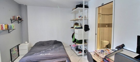 4 bedrooms Villa in Epernon, France No. 76770 16