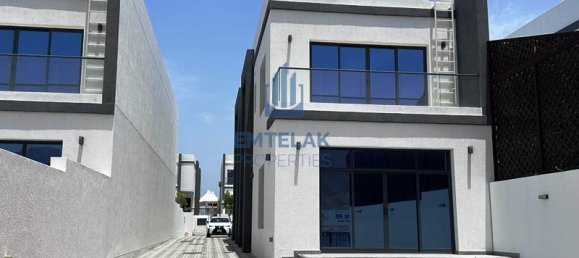 Вилла с 4 спальнями в Sharm, ОАЭ № 9311 10