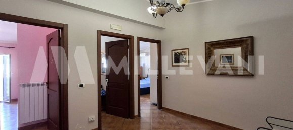 5 bedrooms Penthouse in Pozzallo, Italy No. 373038 14