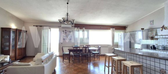 5 bedrooms Penthouse in Pozzallo, Italy No. 373038 9