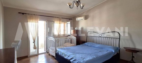 5 bedrooms Penthouse in Pozzallo, Italy No. 373038 18