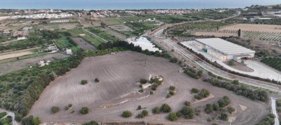 Земельный участок 45000м² в Испика, Италия № 81360 6