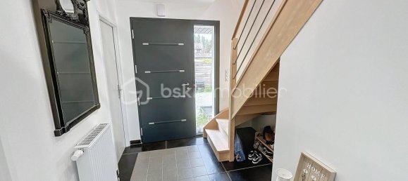 4 bedrooms House in Ostricourt, France No. 261733 14