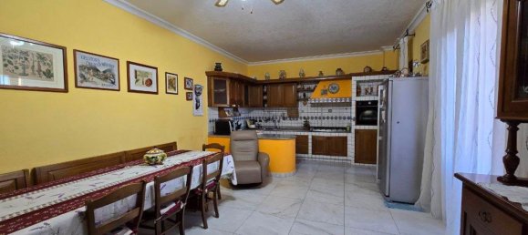 5 rooms Apartment in Syracuse, Italy No. 248045 4