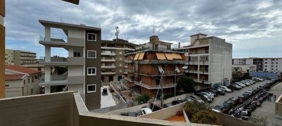 5 rooms Apartment in Syracuse, Italy No. 248045 9