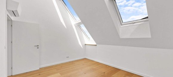 4 rooms Apartment in Liesing, Austria No. 136329 8