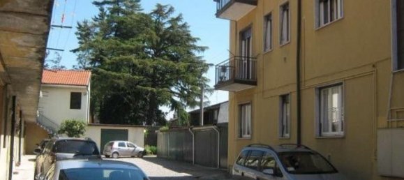 2-salle Appartement à Cerro Maggiore, Italy No. 176547 2