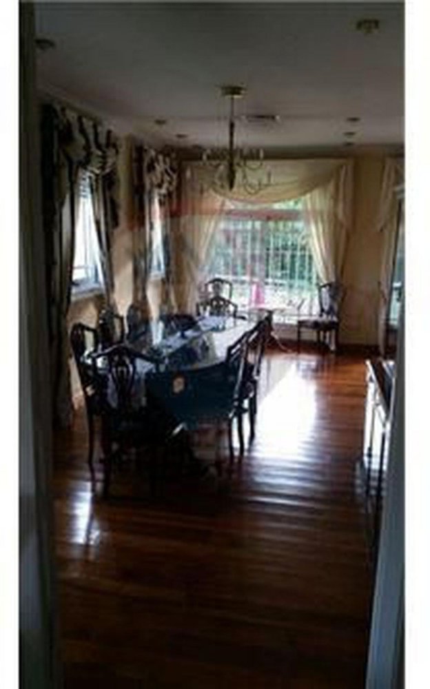 7 bedrooms House in Vicente Lopez, Argentina No. 64461