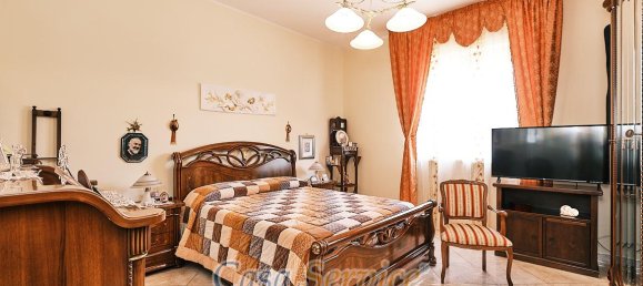 Apartamento de 6 habitaciónes en Gallipoli, Italy No. 230730 10